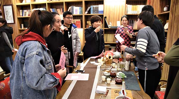 图片关键词